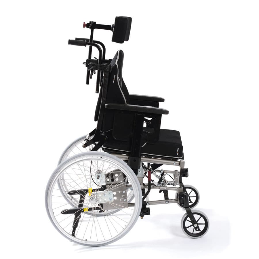 Netti 3 Comfort Wheelchair - Patient Handling